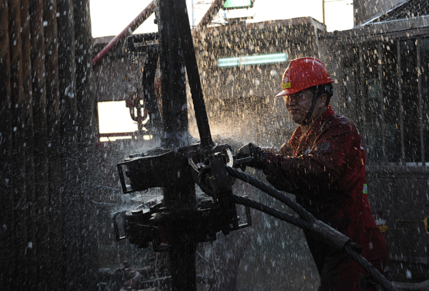 海上作業(yè)更多時刻是艱苦和孤獨。