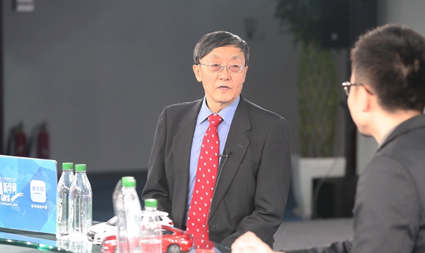 張立群：化解經(jīng)濟下行壓力 須抓好擴大內(nèi)需關鍵點