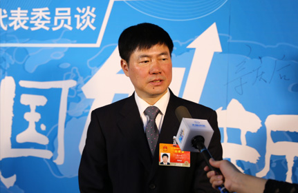 &ldquo;我們要進(jìn)行自貿(mào)區(qū)的體制機(jī)制的創(chuàng)新，也就是先行先試的一些實驗。&rdquo;