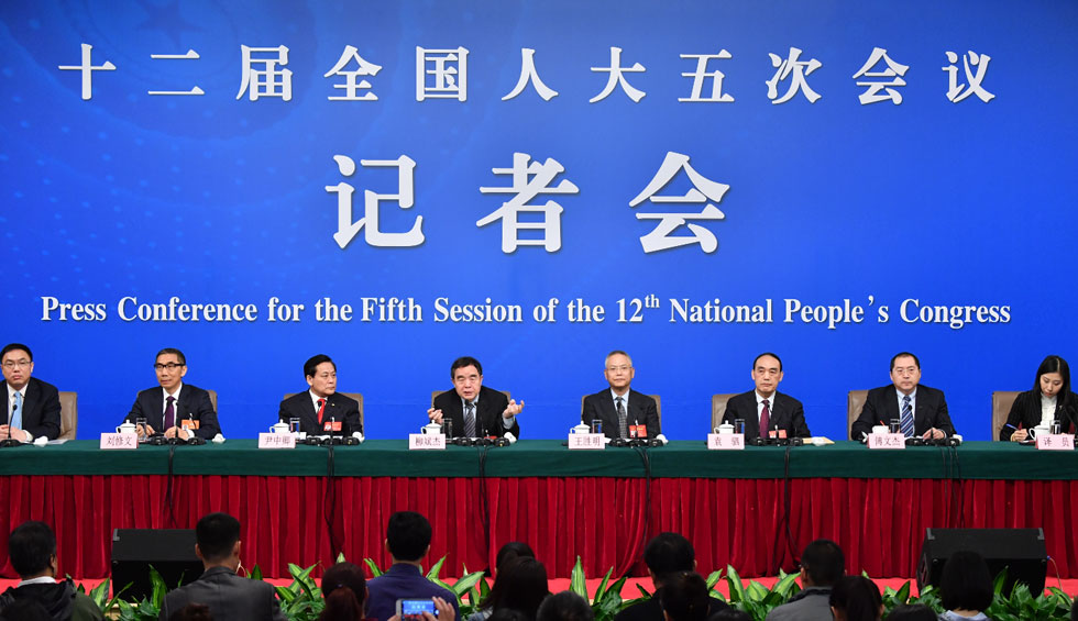 回放：全國人大相關負責人就&ldquo;人大監(jiān)督工作&rdquo;答問