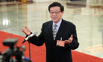 國(guó)務(wù)院發(fā)展研究中心主任接受采訪(fǎng)