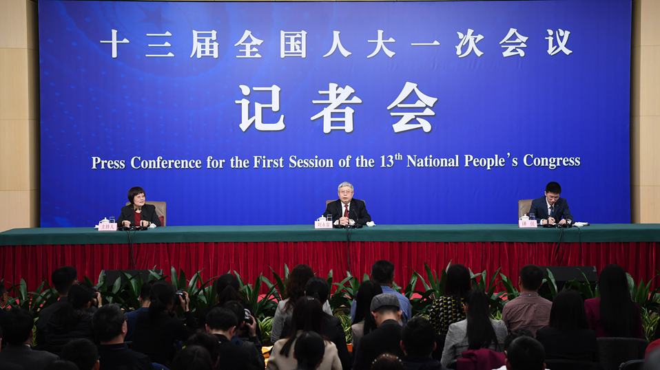 劉永富就&ldquo;打好精準(zhǔn)脫貧攻堅戰(zhàn)&rdquo;答記者問