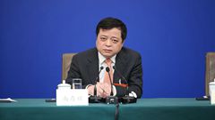 全國政協(xié)常委、全國工商聯(lián)副主席、正泰集團(tuán)董事長 南存輝