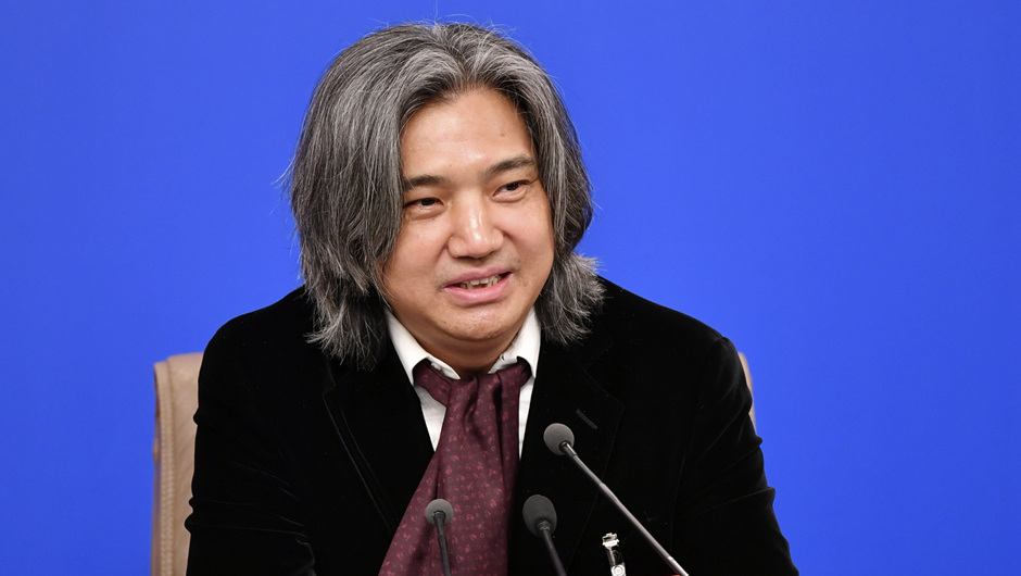 全國政協(xié)常委、文化文史和學(xué)習(xí)委員會委員，中國美術(shù)館館長，中國美術(shù)家協(xié)會副主席 吳為山