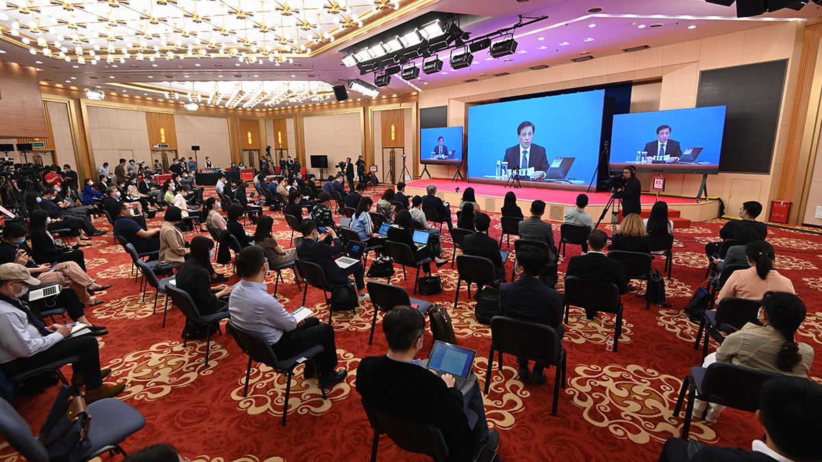 初夏&ldquo;回歸&rdquo;，今年全國(guó)兩會(huì)怎么開？