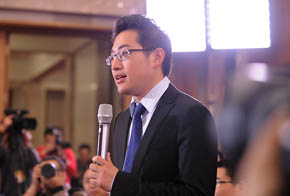 經(jīng)濟(jì)日報(bào)、中國經(jīng)濟(jì)網(wǎng)記者提問