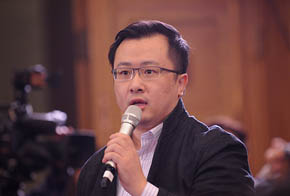 人民日報(bào)、人民網(wǎng)記者提問