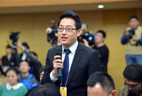 中央電視臺中國網絡電視臺記者提問