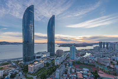 人民日?qǐng)?bào)評(píng)論員：國家強(qiáng)大、民族復(fù)興、兩岸統(tǒng)一是歷史大勢