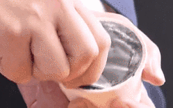 味同嚼鐵？ 日本&ldquo;鐵味&rdquo;冰淇淋面世