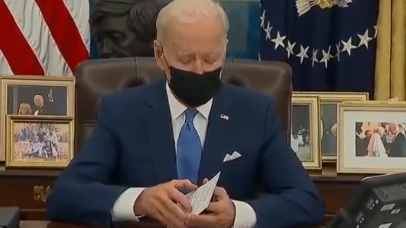 美國(guó)FBI遇數(shù)十年來最血腥事件！拜登慰問遇害特工家屬