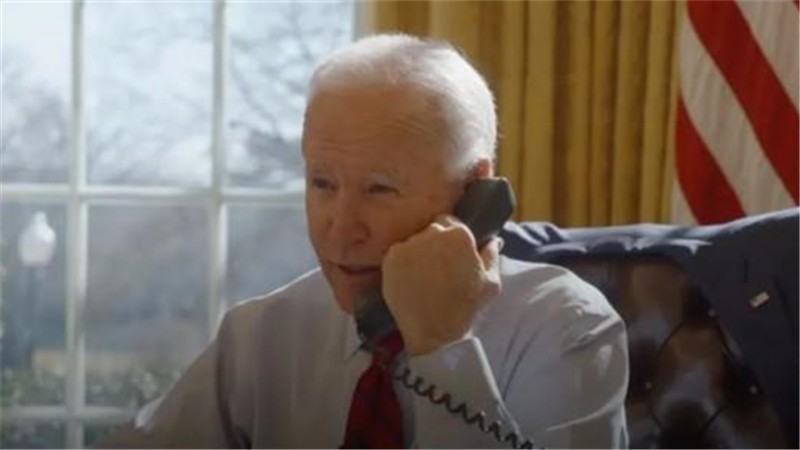 拜登拿起電話(huà)，又刷一個(gè)&ldquo;第一次&rdquo;