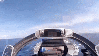 走近艦載機(jī)飛行員 看航母戰(zhàn)力如何煉成？