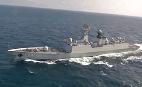 女兵希林塔娜：不羨慕開(kāi)豪車，我開(kāi)軍艦