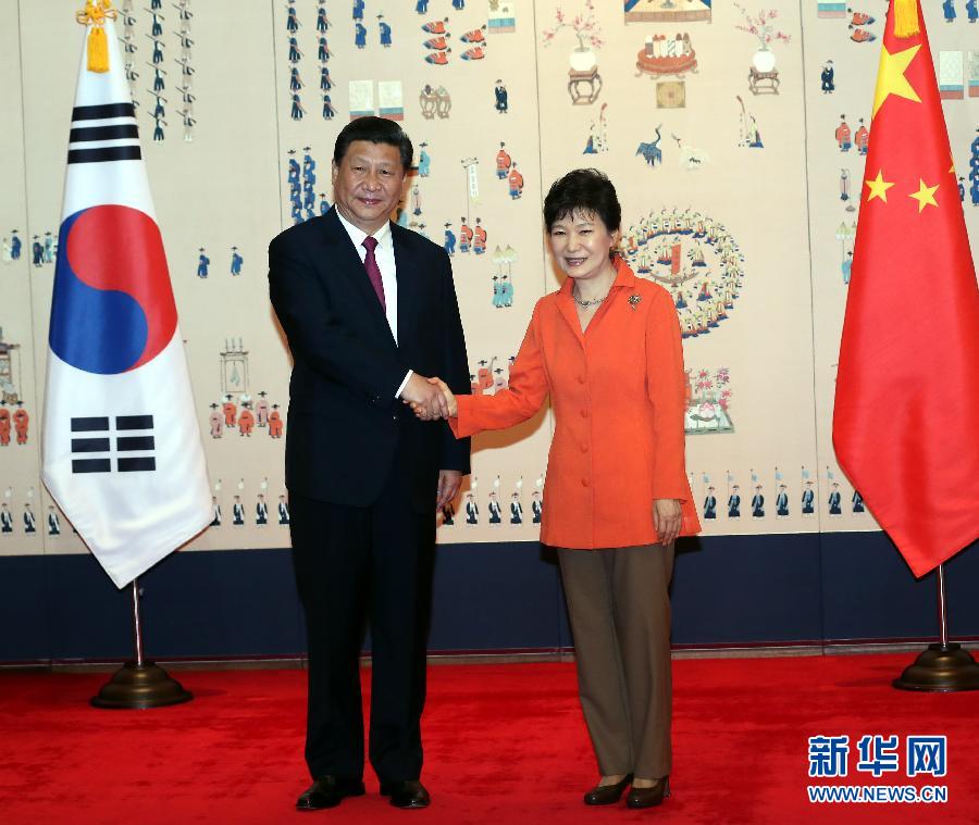 7月3日，國(guó)家主席習(xí)近平在首爾同韓國(guó)總統(tǒng)樸槿惠舉行會(huì)談。新華社記者 蘭紅光 攝