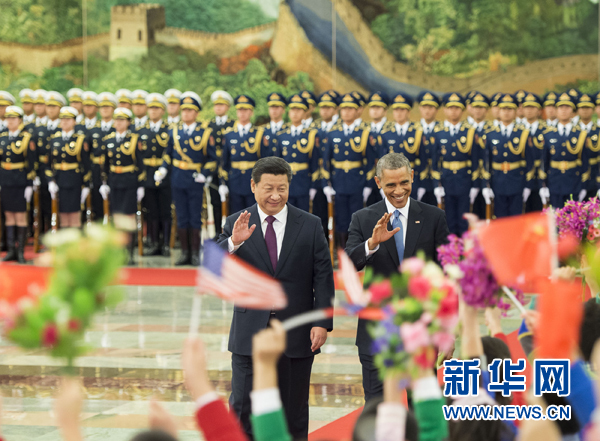 11月12日，國家主席習近平在北京人民大會堂舉行歡迎儀式，歡迎美國總統(tǒng)奧巴馬對中國進行國事訪問。 新華社記者 黃敬文 攝