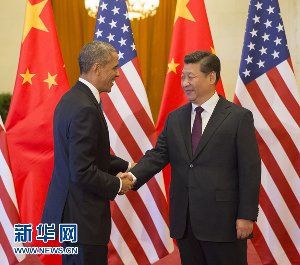 11月12日，國家主席習近平在北京人民大會堂舉行歡迎儀式，歡迎美國總統(tǒng)奧巴馬對中國進行國事訪問。 新華社記者 李學仁 攝