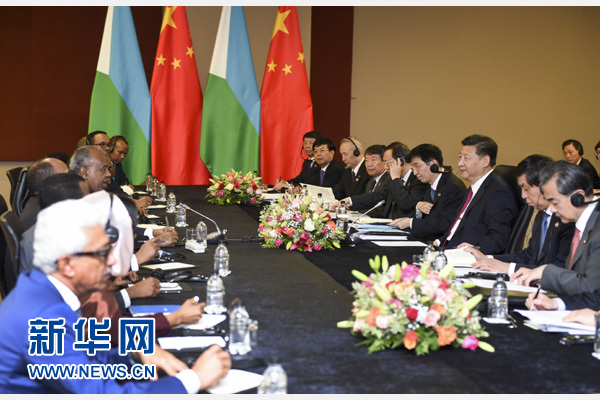 12月3日，國家主席習(xí)近平在約翰內(nèi)斯堡會見吉布提總統(tǒng)蓋萊。新華社記者 謝環(huán)馳 攝 

