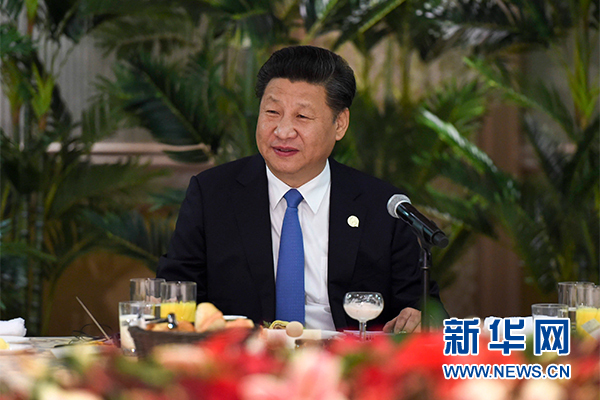 12月4日，國家主席習近平在約翰內斯堡集體會見13位非洲國家領導人。 新華社記者 謝環(huán)馳 攝