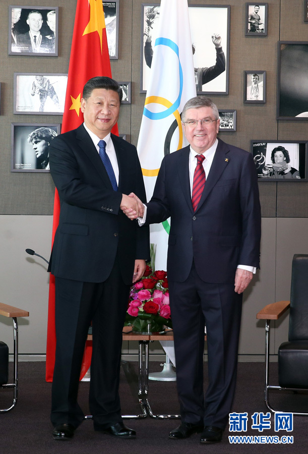 1月18日，國(guó)家主席習(xí)近平在瑞士洛桑國(guó)際奧林匹克博物館會(huì)見(jiàn)國(guó)際奧林匹克委員會(huì)主席巴赫。 新華社記者 姚大偉 攝