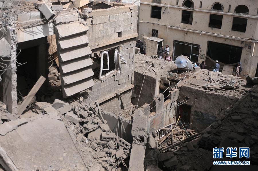 (國(guó)際)(2)沙特領(lǐng)導(dǎo)的多國(guó)聯(lián)軍空襲也門(mén)致9人死亡
