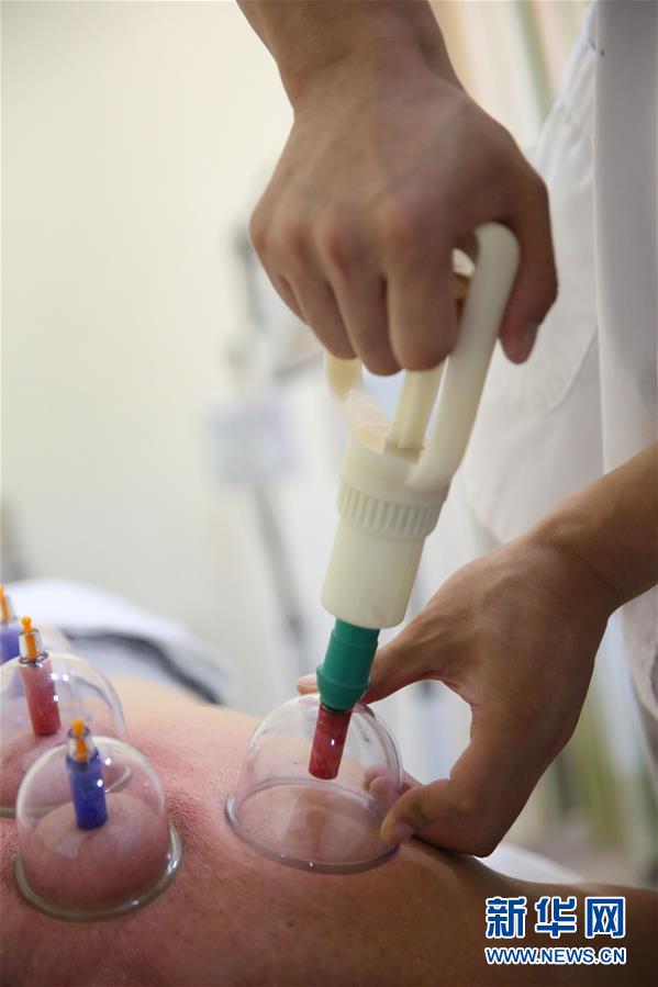 (國際)(3)援外中醫(yī)在馬耳他