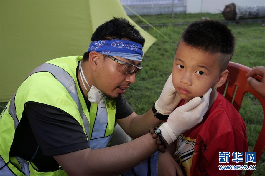 （國際&middot;圖文互動）（1）災難面前，中印尼兩國人民的心更近了&mdash;&mdash;中國積極支援印尼救災紀實