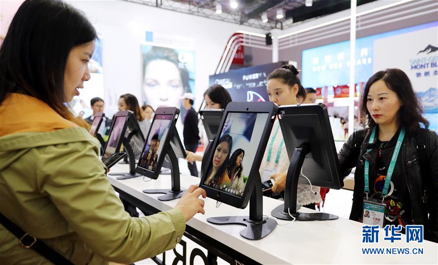 (新華全媒頭條·圖文互動)(7)從進博會到“雙11” 超級訂單背后蘊藏中國動能