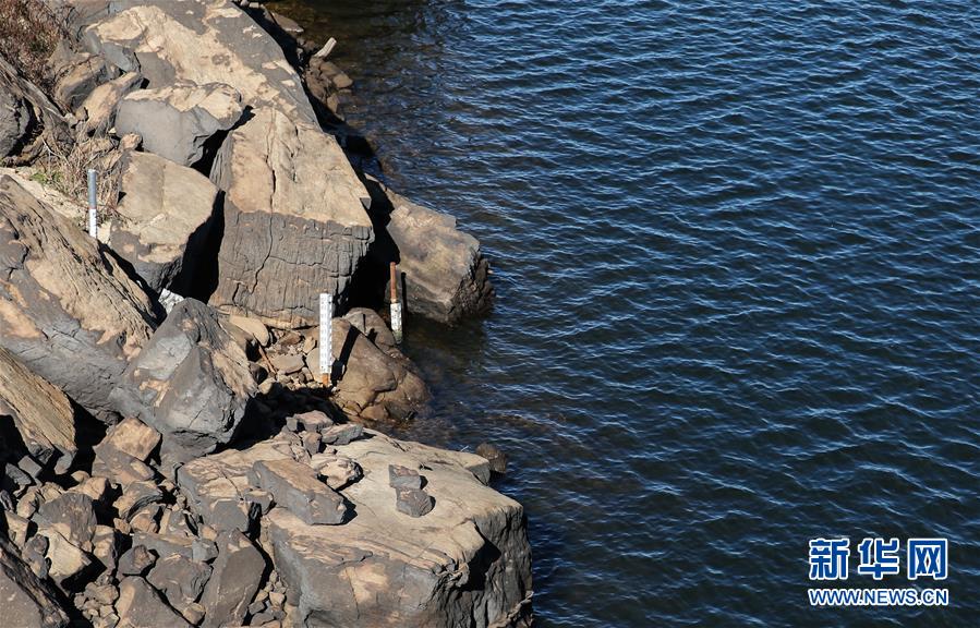 （國(guó)際）（1）悉尼因降雨缺少開始實(shí)行&ldquo;限水令&rdquo;
