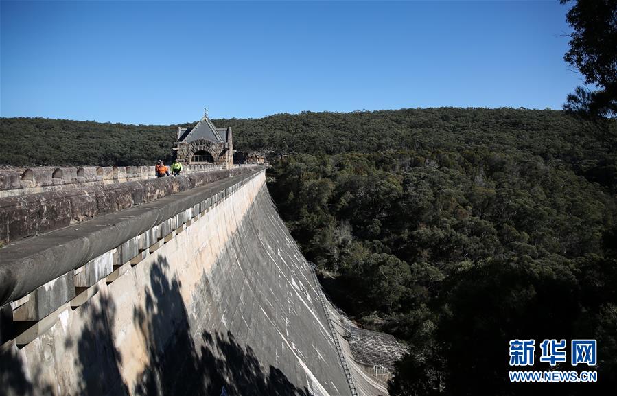 （國(guó)際）（2）悉尼因降雨缺少開始實(shí)行&ldquo;限水令&rdquo;