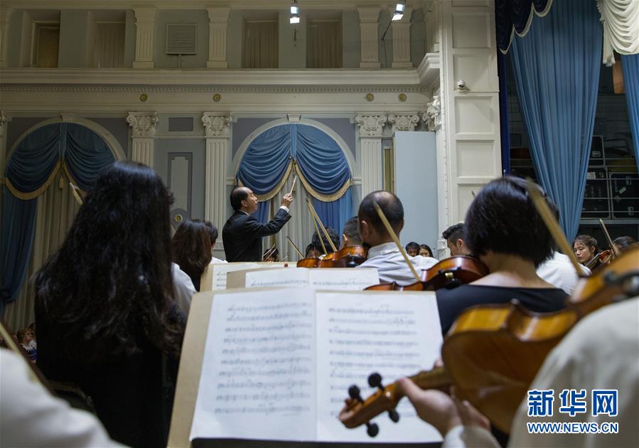 （新華全媒頭條&middot;出訪&middot;側(cè)記&middot;圖文互動(dòng)）（3）你好老朋友！開(kāi)啟新時(shí)代！&mdash;&mdash;習(xí)近平主席和普京總統(tǒng)引領(lǐng)中俄全面戰(zhàn)略協(xié)作伙伴關(guān)系邁入新時(shí)代