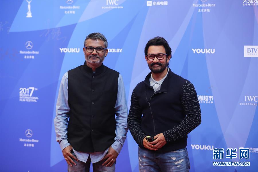 （習(xí)近平出訪配合稿&middot;圖文互動(dòng)）（3）特稿：電影、瑜伽、智能手機(jī)&mdash;&mdash;中印兩個(gè)文明古國交往&ldquo;新故事&rdquo;