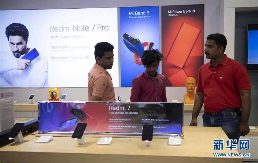 （習(xí)近平出訪配合稿&middot;圖文互動(dòng)）（5）特稿：電影、瑜伽、智能手機(jī)&mdash;&mdash;中印兩個(gè)文明古國交往&ldquo;新故事&rdquo;