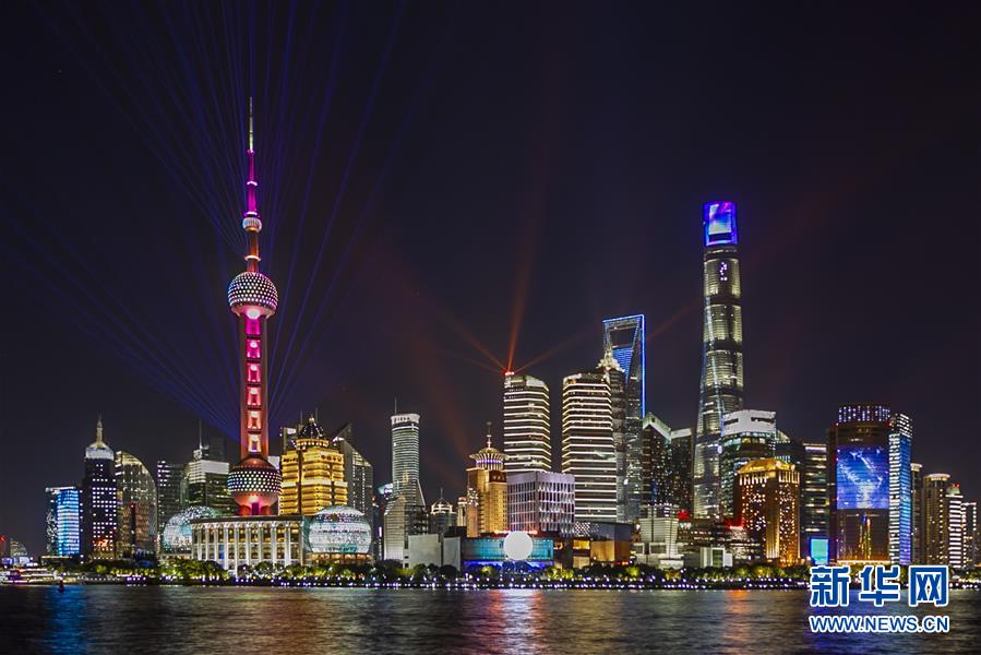 （第二屆進(jìn)博會(huì)&middot;圖文互動(dòng)）（6）東方風(fēng)起 江河奔騰&mdash;&mdash;第二屆中國(guó)國(guó)際進(jìn)口博覽會(huì)開(kāi)幕式側(cè)記