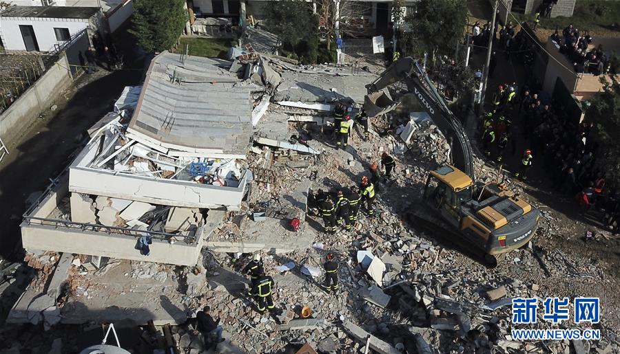 (國(guó)際)(2)阿爾巴尼亞地震死亡人數(shù)升至21人