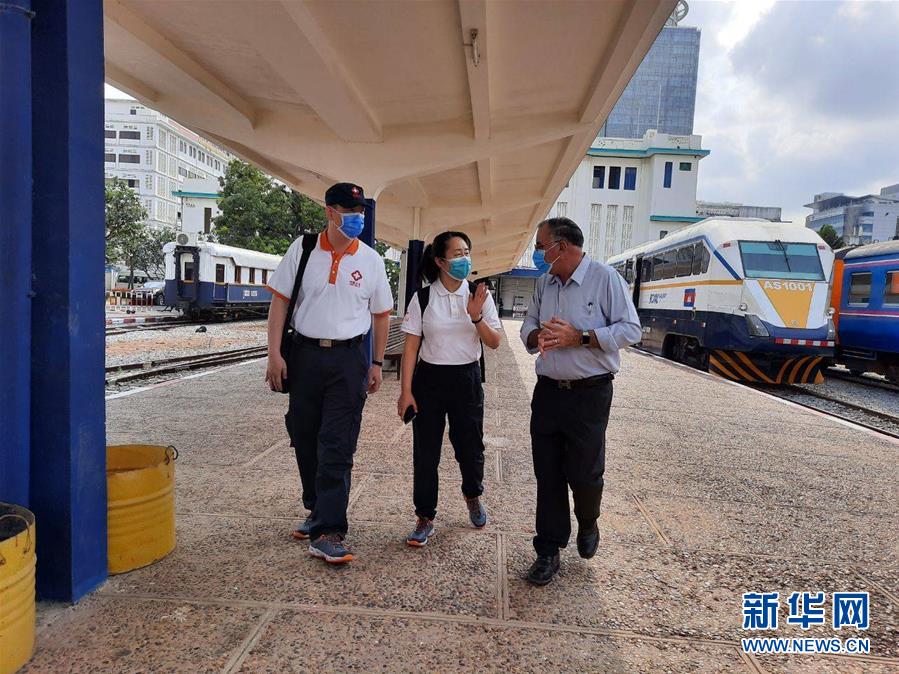 （國際疫情&middot;圖文互動）（8）&ldquo;工作忙碌又細致，經(jīng)驗豐富又專業(yè)&rdquo;&mdash;&mdash;一名柬埔寨青年眼中的中國援柬抗疫醫(yī)療專家組