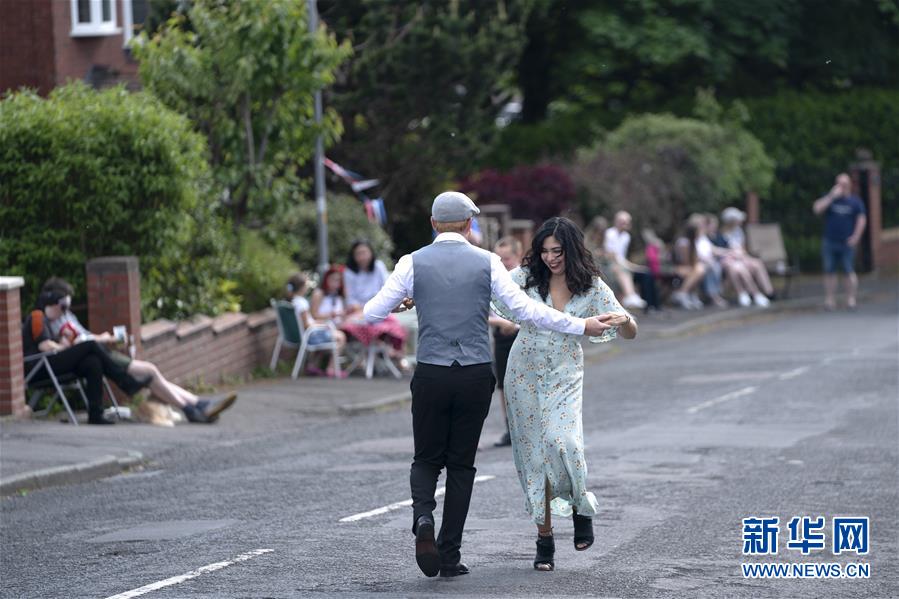 (國際)(3)英國舉行活動紀(jì)念二戰(zhàn)勝利75周年