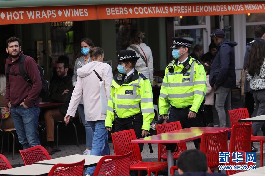 （國(guó)際疫情）（1）英國(guó)計(jì)劃再度實(shí)施&ldquo;禁足&rdquo;措施