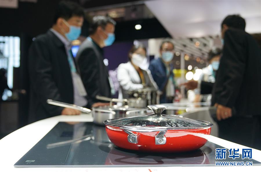 (新華全媒頭條·圖文互動(dòng))(6)一諾千金創(chuàng)未來(lái)——第三屆中國(guó)國(guó)際進(jìn)口博覽會(huì)觀察