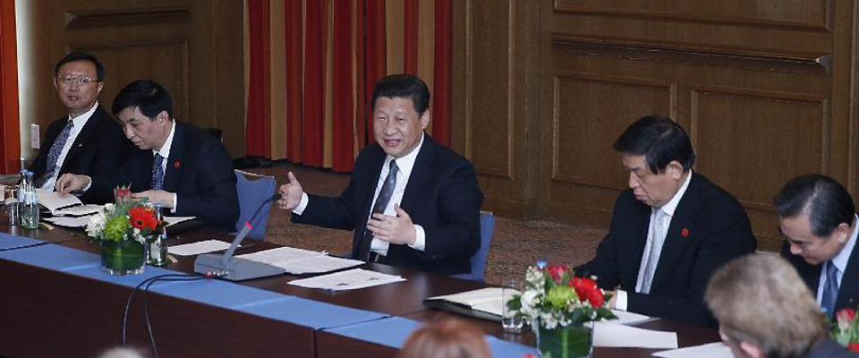 習(xí)近平同德國漢學(xué)家、孔子學(xué)院教師代表和學(xué)習(xí)漢語的學(xué)生代表座談