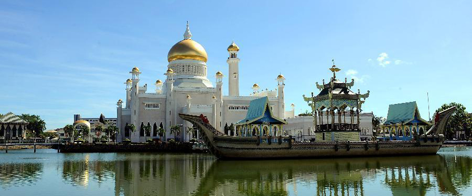和平的市鎮(zhèn)&mdash;文萊首都斯里巴加灣市