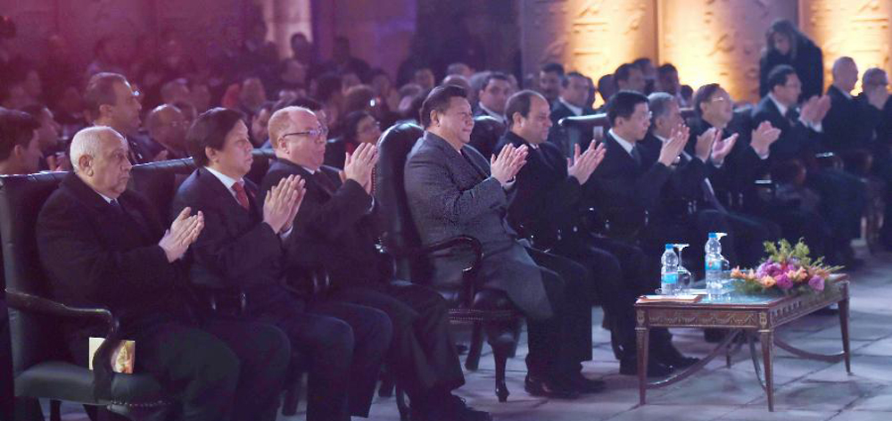 習近平和埃及總統(tǒng)塞西共同出席中埃建交60周年慶?；顒? />
<div   id=