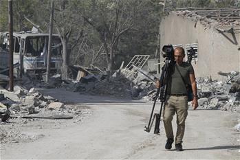 假如真有化武，我們?cè)趺纯赡苓€站在這里？&mdash;&mdash;來(lái)自敘利亞人的追問(wèn)