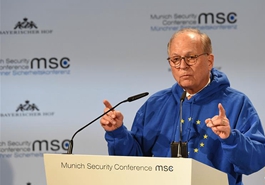 未來(lái)國(guó)際秩序應(yīng)如何調(diào)整和構(gòu)建？