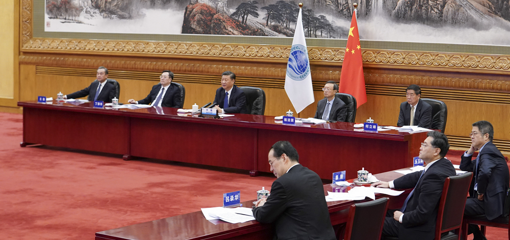 習(xí)近平出席上海合作組織成員國(guó)元首理事會(huì)第二十次會(huì)議并發(fā)表重要講話(huà)